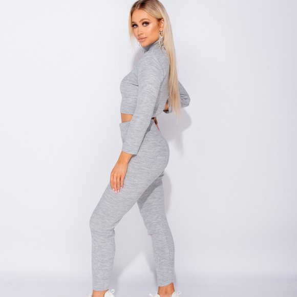 Gray Turtle Neck Crop Top and Leggings Pants Set - Picture 3 of 8